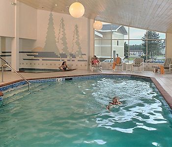 Spruceglen Inn Гранд-Марей Экстерьер фото