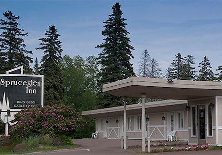 Spruceglen Inn Гранд-Марей Экстерьер фото